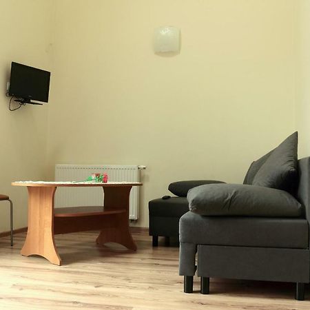 Apartamenty Przy Trakcie Cesarskim Wegierska Gorka Exterior photo