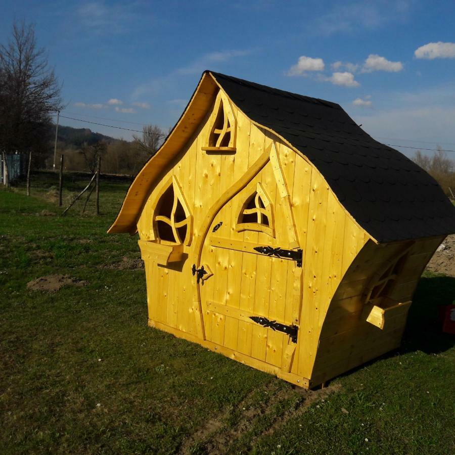 Apartamenty Przy Trakcie Cesarskim Wegierska Gorka Exterior photo